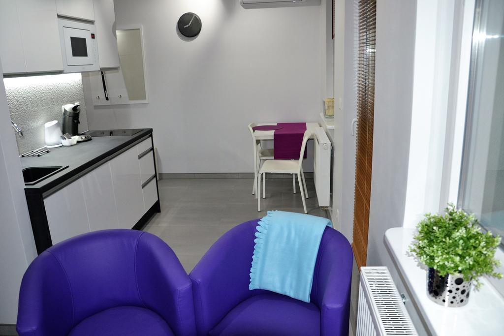 Apartamenty Krawiecka Зелёна-Гура Экстерьер фото